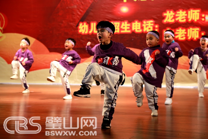 04a10afcc0234abe84ad055b730c9ff3.jpg