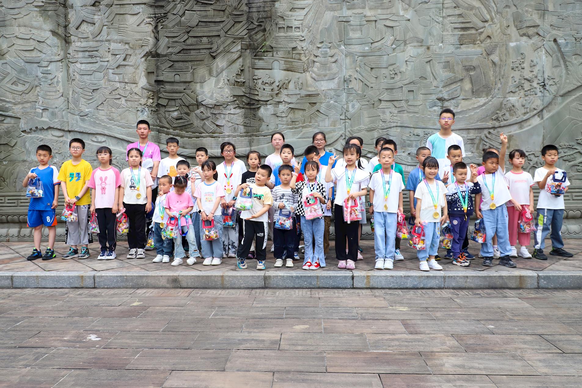 13c039ef1a10461c8731a5e95a9a75a3.jpg