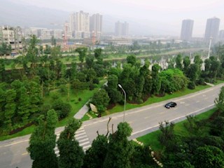沿河路